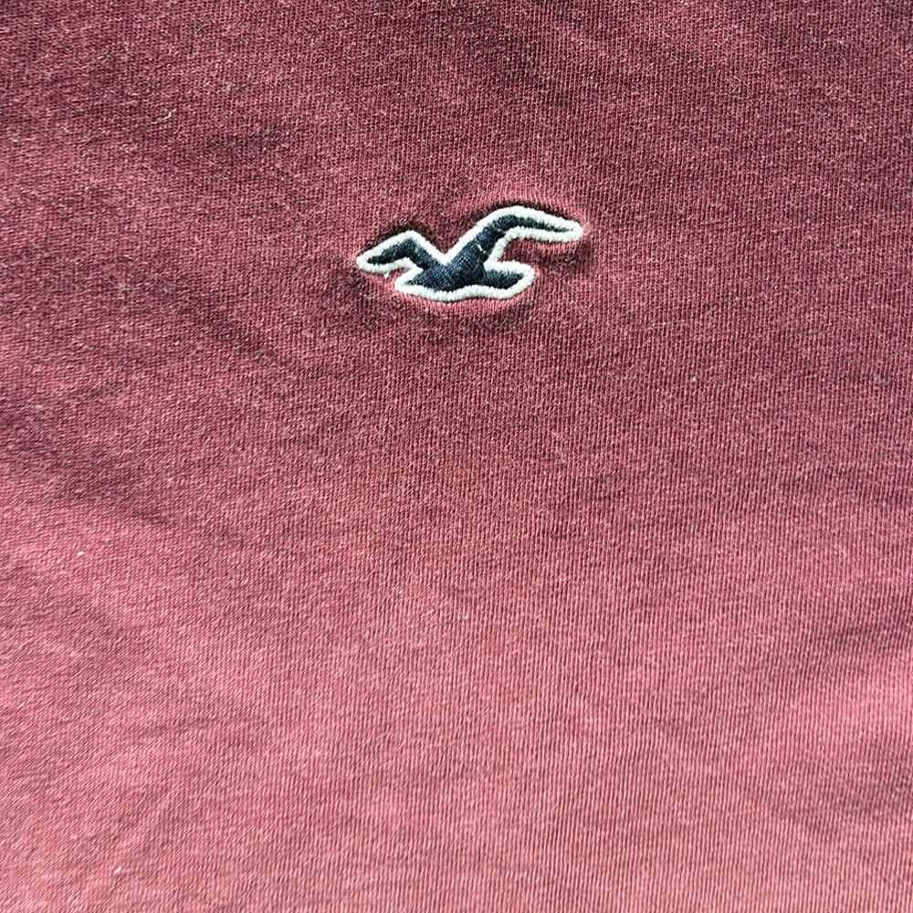 Hollister XS Men's Tee Shirt - Picture 3 of 6